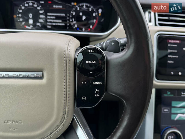 Чорний Ленд Ровер Рендж Ровер, об'ємом двигуна 3 л та пробігом 130 тис. км за 46500 $, фото 87 на Automoto.ua