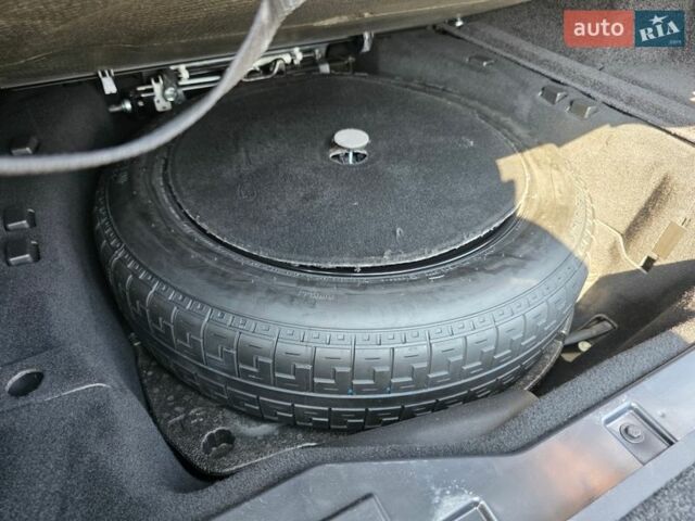 Чорний Ленд Ровер Рендж Ровер, об'ємом двигуна 4.37 л та пробігом 154 тис. км за 69999 $, фото 52 на Automoto.ua