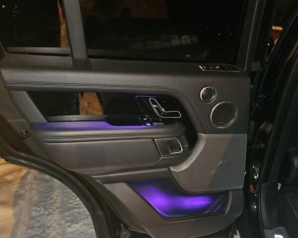 Черный Ленд Ровер Рендж Ровер, объемом двигателя 3 л и пробегом 158 тыс. км за 44444 $, фото 31 на Automoto.ua