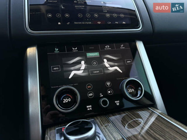 Черный Ленд Ровер Рендж Ровер, объемом двигателя 2.99 л и пробегом 174 тыс. км за 50990 $, фото 43 на Automoto.ua