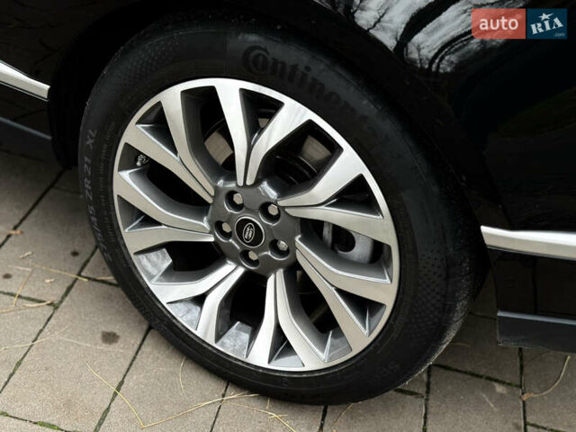 Черный Ленд Ровер Рендж Ровер, объемом двигателя 4.37 л и пробегом 81 тыс. км за 70000 $, фото 19 на Automoto.ua