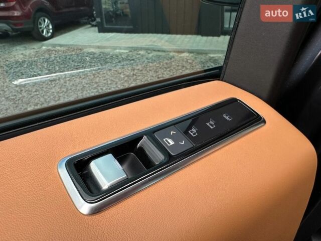 Черный Ленд Ровер Рендж Ровер, объемом двигателя 4.37 л и пробегом 91 тыс. км за 69000 $, фото 29 на Automoto.ua