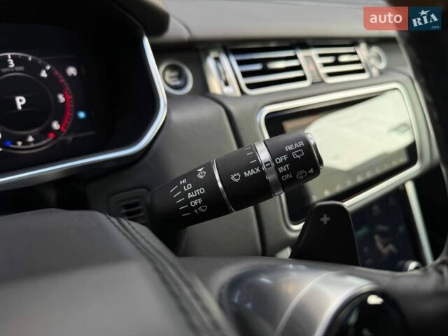 Чорний Ленд Ровер Рендж Ровер, об'ємом двигуна 2.99 л та пробігом 138 тис. км за 53990 $, фото 20 на Automoto.ua