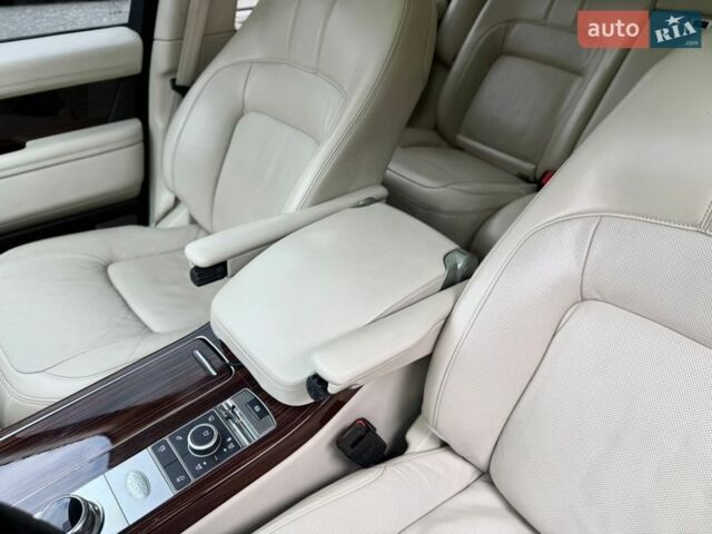 Черный Ленд Ровер Рендж Ровер, объемом двигателя 4.4 л и пробегом 91 тыс. км за 72990 $, фото 38 на Automoto.ua