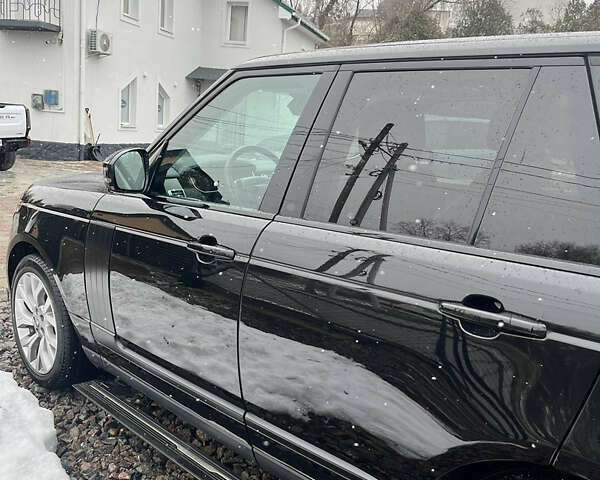 Чорний Ленд Ровер Рендж Ровер, об'ємом двигуна 3 л та пробігом 173 тис. км за 43500 $, фото 12 на Automoto.ua