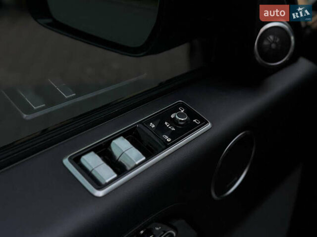 Черный Ленд Ровер Рендж Ровер, объемом двигателя 2.99 л и пробегом 124 тыс. км за 59900 $, фото 28 на Automoto.ua