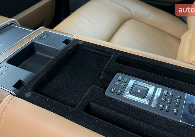 Черный Ленд Ровер Рендж Ровер, объемом двигателя 4.37 л и пробегом 90 тыс. км за 69000 $, фото 44 на Automoto.ua