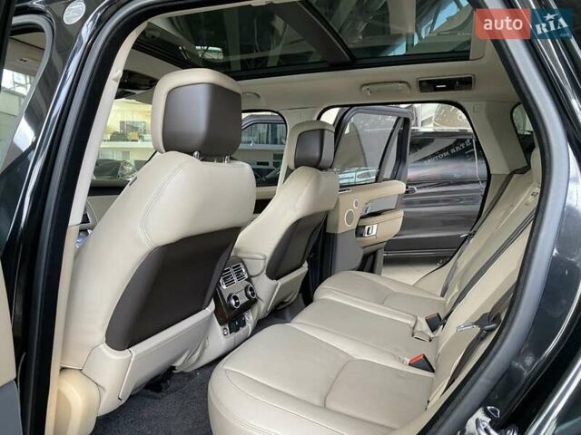 Чорний Ленд Ровер Рендж Ровер, об'ємом двигуна 3 л та пробігом 120 тис. км за 49900 $, фото 39 на Automoto.ua