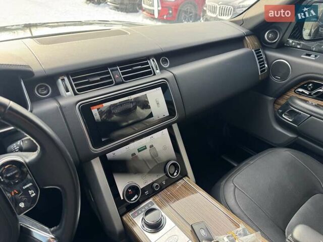 Чорний Ленд Ровер Рендж Ровер, об'ємом двигуна 5 л та пробігом 194 тис. км за 58000 $, фото 15 на Automoto.ua