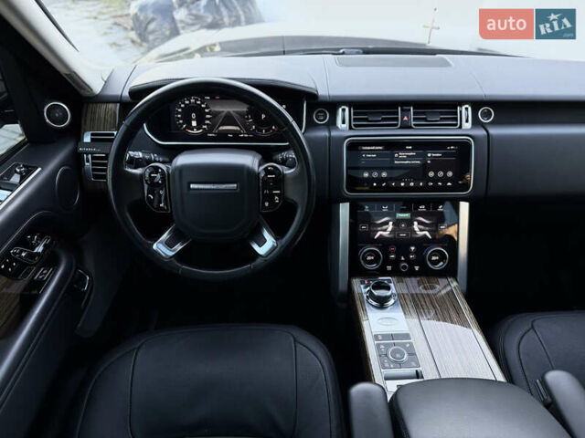 Черный Ленд Ровер Рендж Ровер, объемом двигателя 2.99 л и пробегом 174 тыс. км за 50990 $, фото 61 на Automoto.ua