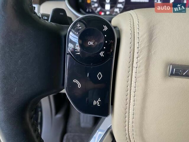 Чорний Ленд Ровер Рендж Ровер, об'ємом двигуна 3 л та пробігом 120 тис. км за 49900 $, фото 27 на Automoto.ua