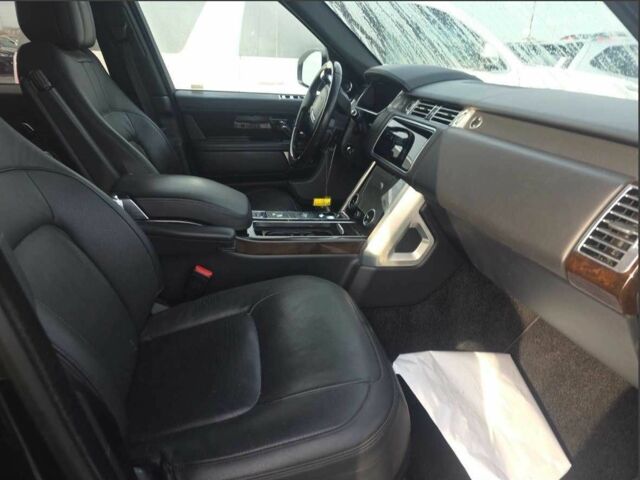 Чорний Ленд Ровер Рендж Ровер, об'ємом двигуна 3 л та пробігом 203 тис. км за 38500 $, фото 12 на Automoto.ua