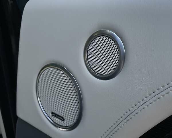 Чорний Ленд Ровер Рендж Ровер, об'ємом двигуна 4.37 л та пробігом 89 тис. км за 85800 $, фото 36 на Automoto.ua