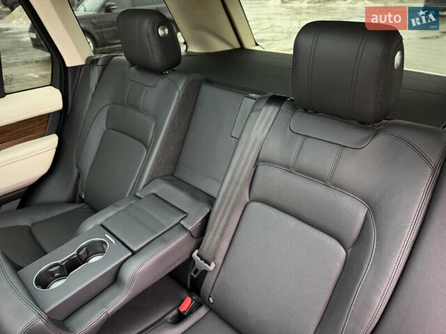 Чорний Ленд Ровер Рендж Ровер, об'ємом двигуна 2.99 л та пробігом 132 тис. км за 52900 $, фото 51 на Automoto.ua