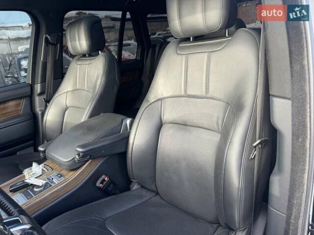 Чорний Ленд Ровер Рендж Ровер, об'ємом двигуна 5 л та пробігом 194 тис. км за 58000 $, фото 17 на Automoto.ua