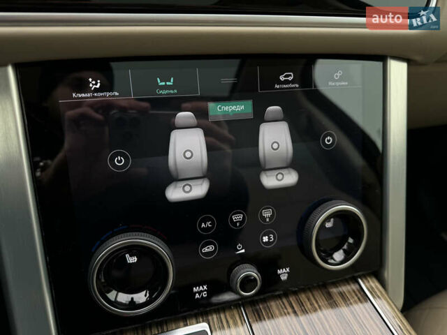 Чорний Ленд Ровер Рендж Ровер, об'ємом двигуна 3 л та пробігом 130 тис. км за 46500 $, фото 79 на Automoto.ua