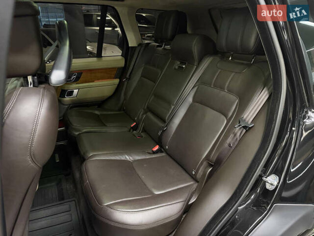 Чорний Ленд Ровер Рендж Ровер, об'ємом двигуна 4.37 л та пробігом 155 тис. км за 59000 $, фото 2 на Automoto.ua