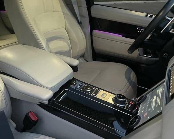 Чорний Ленд Ровер Рендж Ровер, об'ємом двигуна 4.37 л та пробігом 89 тис. км за 85800 $, фото 25 на Automoto.ua