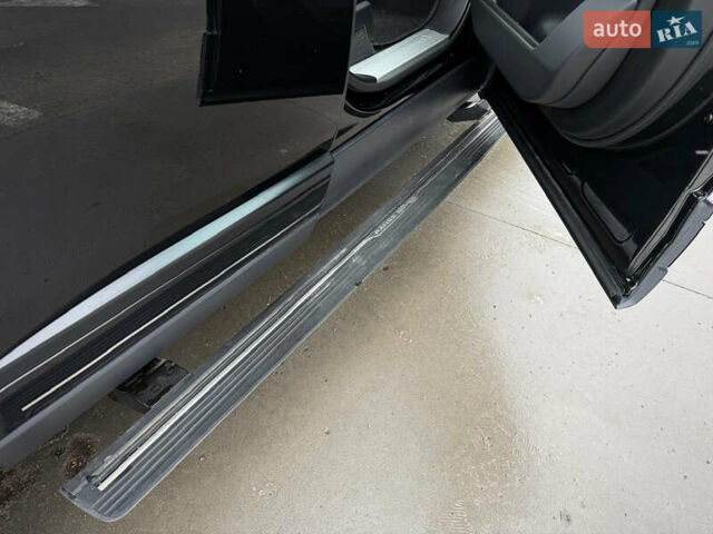 Чорний Ленд Ровер Рендж Ровер, об'ємом двигуна 2.99 л та пробігом 132 тис. км за 52900 $, фото 75 на Automoto.ua