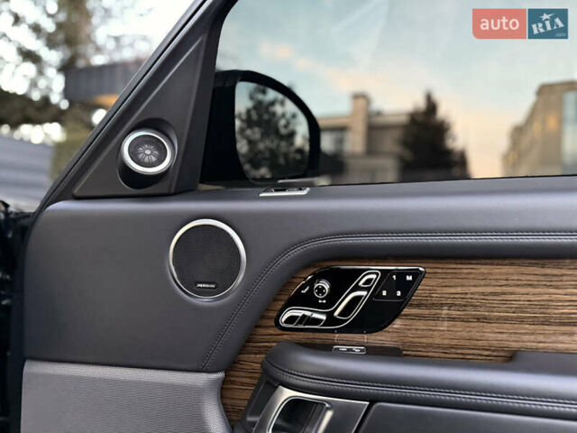 Черный Ленд Ровер Рендж Ровер, объемом двигателя 2.99 л и пробегом 189 тыс. км за 49999 $, фото 70 на Automoto.ua