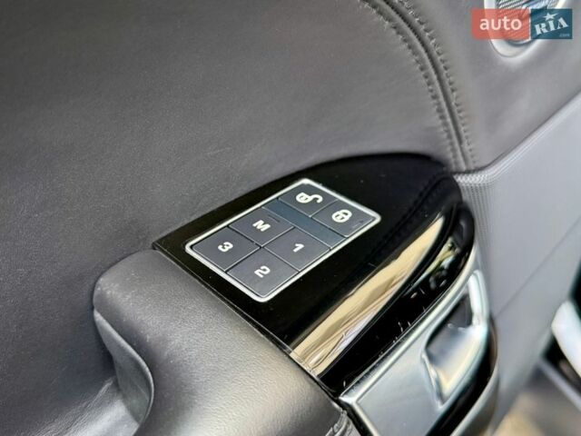 Черный Ленд Ровер Рендж Ровер, объемом двигателя 4.37 л и пробегом 3 тыс. км за 69999 $, фото 33 на Automoto.ua