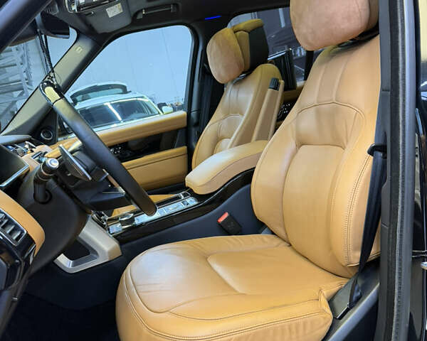 Черный Ленд Ровер Рендж Ровер, объемом двигателя 3 л и пробегом 126 тыс. км за 75000 $, фото 24 на Automoto.ua