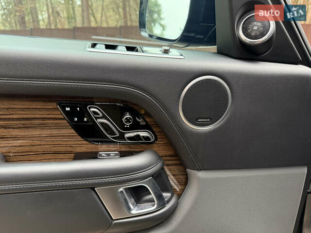 Черный Ленд Ровер Рендж Ровер, объемом двигателя 3 л и пробегом 117 тыс. км за 59500 $, фото 15 на Automoto.ua