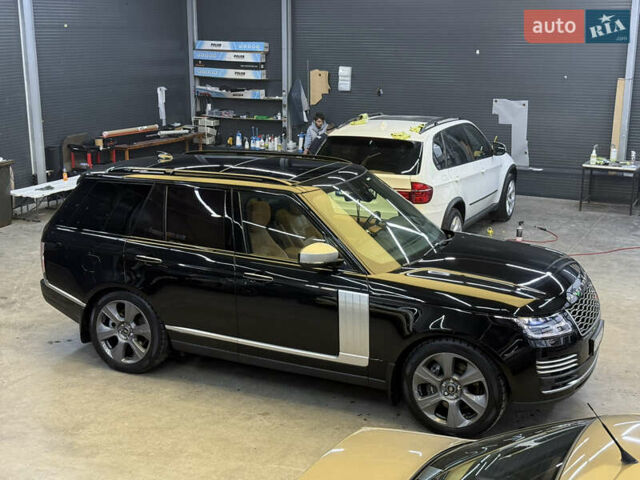 Черный Ленд Ровер Рендж Ровер, объемом двигателя 3 л и пробегом 126 тыс. км за 75000 $, фото 13 на Automoto.ua