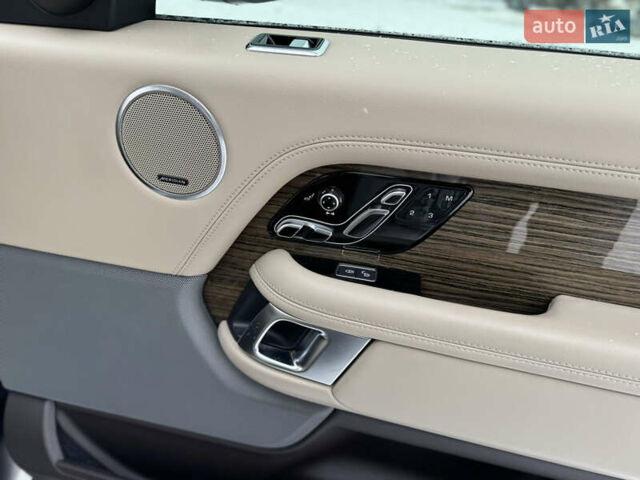 Чорний Ленд Ровер Рендж Ровер, об'ємом двигуна 3 л та пробігом 130 тис. км за 46500 $, фото 64 на Automoto.ua