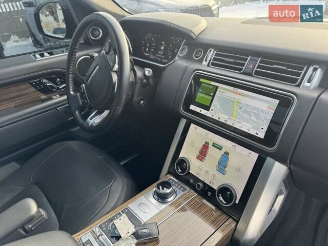 Чорний Ленд Ровер Рендж Ровер, об'ємом двигуна 5 л та пробігом 194 тис. км за 58000 $, фото 34 на Automoto.ua