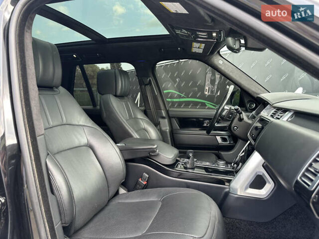 Ленд Ровер Рендж Ровер 2018 в Киеве на Automoto.ua Черный Ленд Ровер Рендж Ровер, объемом двигателя 5 л и пробегом 134 тыс. км за 55500 $, фото 25 на Automoto.ua