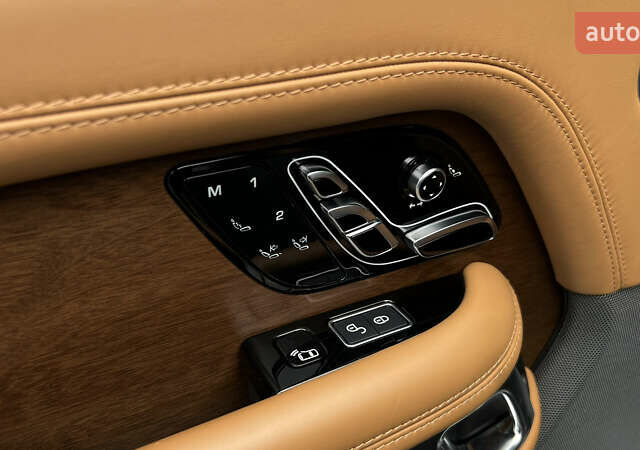 Черный Ленд Ровер Рендж Ровер, объемом двигателя 4.37 л и пробегом 90 тыс. км за 69000 $, фото 36 на Automoto.ua