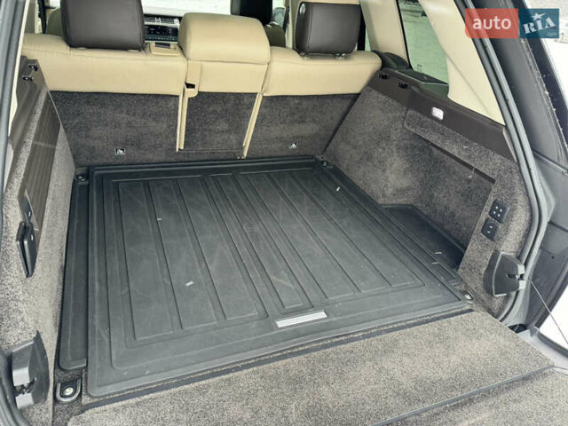 Чорний Ленд Ровер Рендж Ровер, об'ємом двигуна 3 л та пробігом 130 тис. км за 46500 $, фото 95 на Automoto.ua