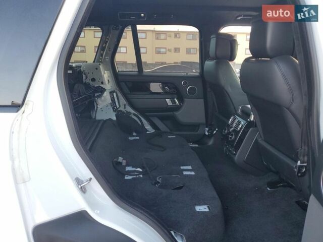 Черный Ленд Ровер Рендж Ровер, объемом двигателя 5 л и пробегом 67 тыс. км за 15200 $, фото 9 на Automoto.ua