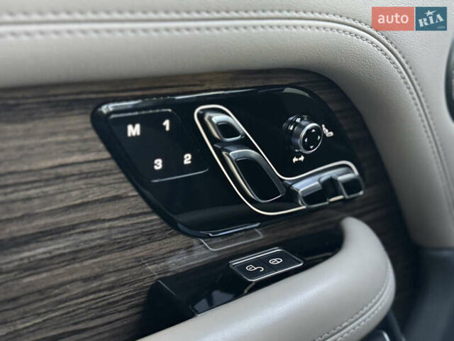 Черный Ленд Ровер Рендж Ровер, объемом двигателя 3 л и пробегом 136 тыс. км за 52000 $, фото 14 на Automoto.ua