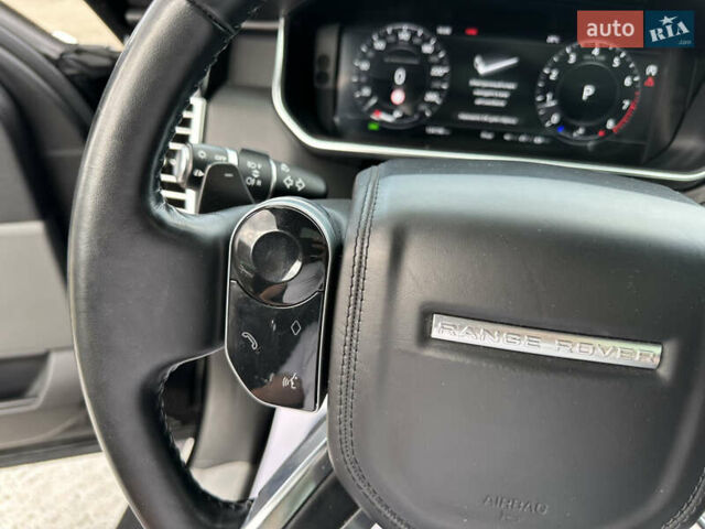 Ленд Ровер Рендж Ровер 2018 в Киеве на Automoto.ua Черный Ленд Ровер Рендж Ровер, объемом двигателя 5 л и пробегом 134 тыс. км за 55500 $, фото 13 на Automoto.ua