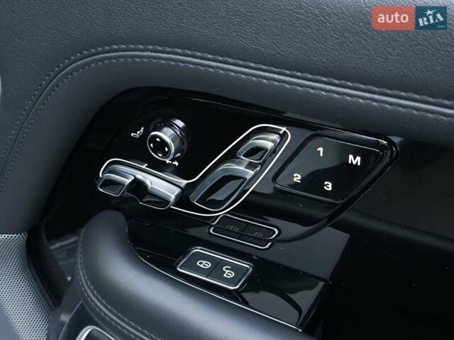 Чорний Ленд Ровер Рендж Ровер, об'ємом двигуна 2.99 л та пробігом 86 тис. км за 51500 $, фото 42 на Automoto.ua