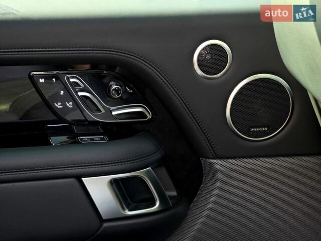 Чорний Ленд Ровер Рендж Ровер, об'ємом двигуна 4.37 л та пробігом 154 тис. км за 69999 $, фото 32 на Automoto.ua