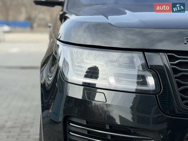 Чорний Ленд Ровер Рендж Ровер, об'ємом двигуна 4.37 л та пробігом 172 тис. км за 65500 $, фото 6 на Automoto.ua