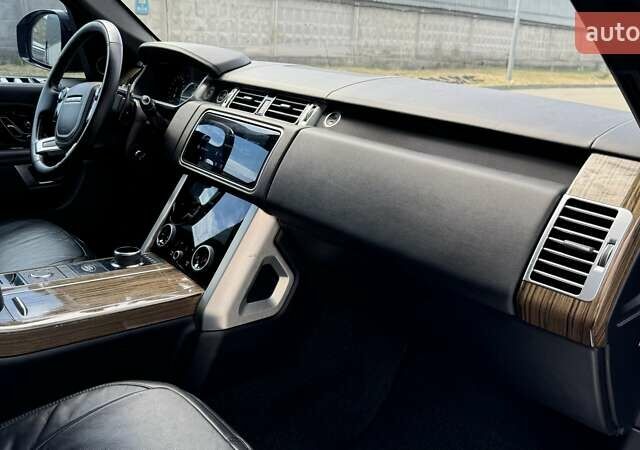 Чорний Ленд Ровер Рендж Ровер, об'ємом двигуна 2.99 л та пробігом 48 тис. км за 48000 $, фото 26 на Automoto.ua