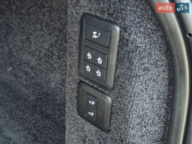 Чорний Ленд Ровер Рендж Ровер, об'ємом двигуна 4.37 л та пробігом 154 тис. км за 69999 $, фото 48 на Automoto.ua