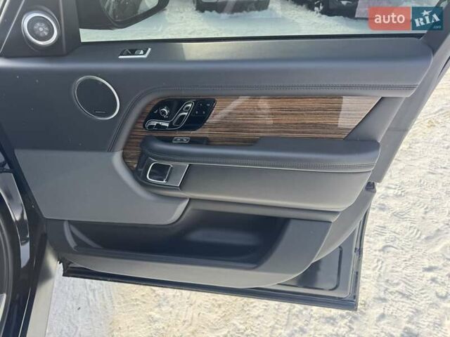 Чорний Ленд Ровер Рендж Ровер, об'ємом двигуна 5 л та пробігом 194 тис. км за 58000 $, фото 42 на Automoto.ua