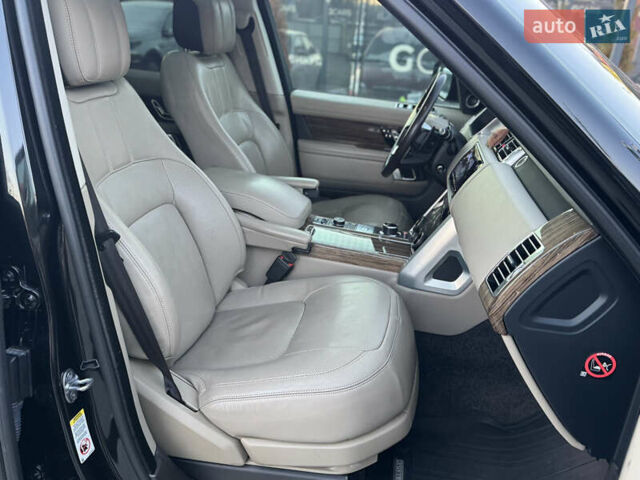 Черный Ленд Ровер Рендж Ровер, объемом двигателя 3 л и пробегом 136 тыс. км за 52000 $, фото 21 на Automoto.ua