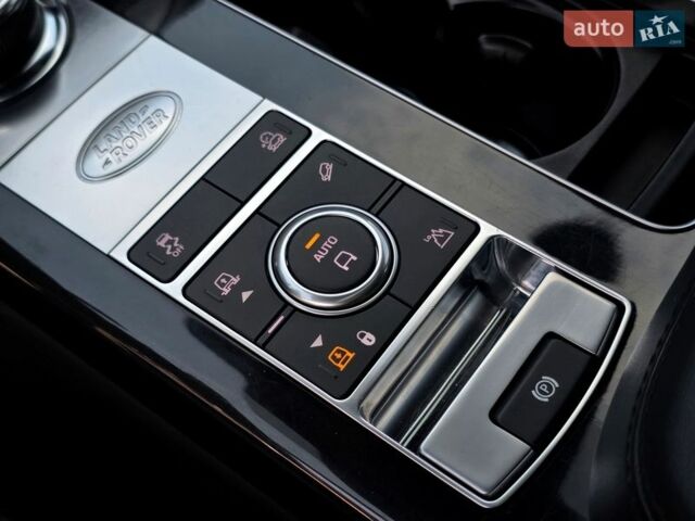 Чорний Ленд Ровер Рендж Ровер, об'ємом двигуна 4.37 л та пробігом 154 тис. км за 69999 $, фото 28 на Automoto.ua