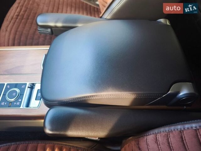 Чорний Ленд Ровер Рендж Ровер, об'ємом двигуна 2.99 л та пробігом 128 тис. км за 54500 $, фото 15 на Automoto.ua