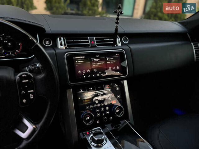 Черный Ленд Ровер Рендж Ровер, объемом двигателя 2.99 л и пробегом 124 тыс. км за 59900 $, фото 19 на Automoto.ua