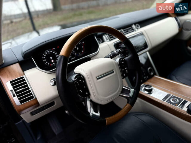 Черный Ленд Ровер Рендж Ровер, объемом двигателя 4.37 л и пробегом 81 тыс. км за 70000 $, фото 25 на Automoto.ua