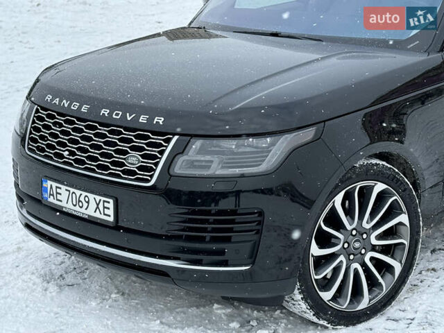 Чорний Ленд Ровер Рендж Ровер, об'ємом двигуна 3 л та пробігом 130 тис. км за 46500 $, фото 27 на Automoto.ua
