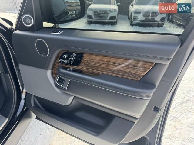 Чорний Ленд Ровер Рендж Ровер, об'ємом двигуна 5 л та пробігом 194 тис. км за 58000 $, фото 41 на Automoto.ua