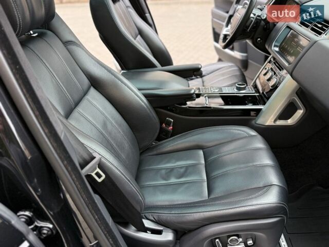 Черный Ленд Ровер Рендж Ровер, объемом двигателя 4.37 л и пробегом 3 тыс. км за 69999 $, фото 107 на Automoto.ua